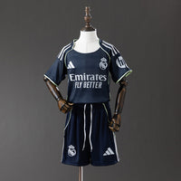 Camiseta + Short Real Madrid Visitante 25/26 Niños