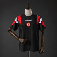 Camiseta Manchester United EQT Retro Negra 26/27 Adultos