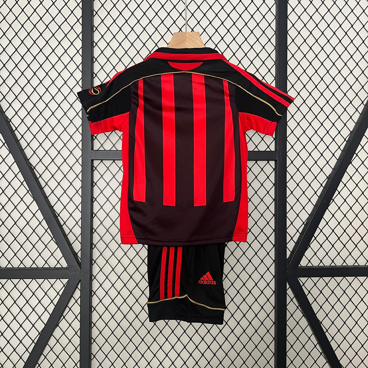 Camiseta + Short AC Milan 06/07 Retro Niños