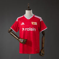 Camiseta Union Berlin Local 26/27 Adultos