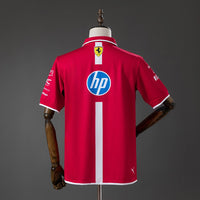 Polo Scuderia Ferrari HP F1 Rojo con Franja Blanca 2025 Adultos